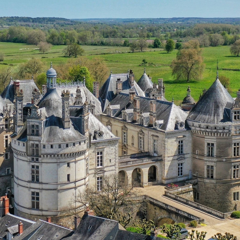 Autour de Nous - Auberge Du Port Des Roches - restaurant LUCHE-PRINGE- - Hôtel Zoo de La Flèche - Hôtel à La Flèche
