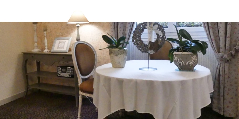 L'Hôtel - Auberge Du Port Des Roches - restaurant LUCHE-PRINGE - Hôtel à La Flèche - restaurant sympa LUCHE-PRINGE