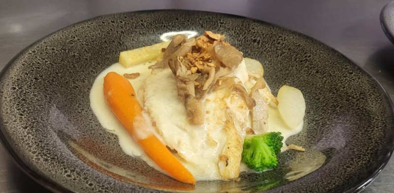 Auberge Du Port Des Roches - restaurant LUCHE-PRINGE - restaurant a faire LUCHE-PRINGE